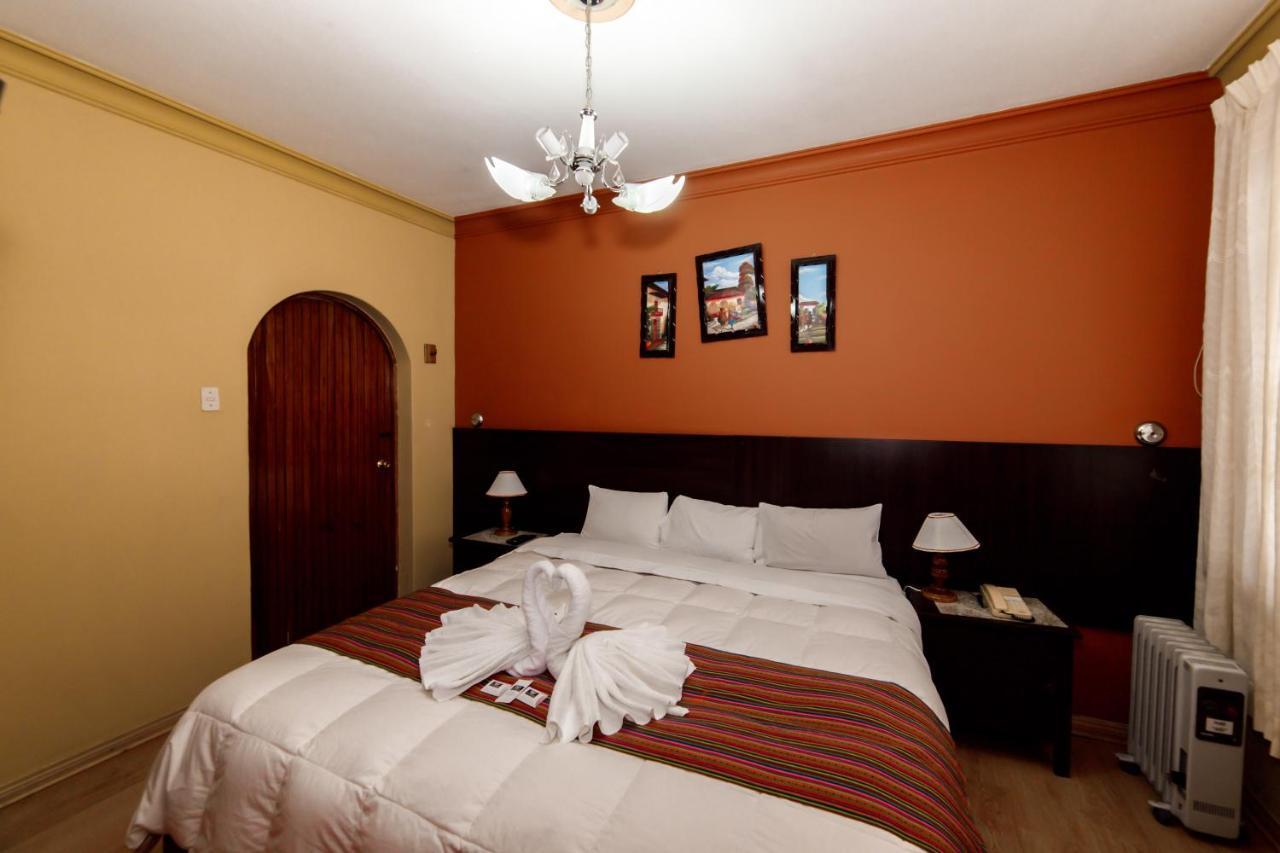 Carlos V Hotel Cusco Exterior photo