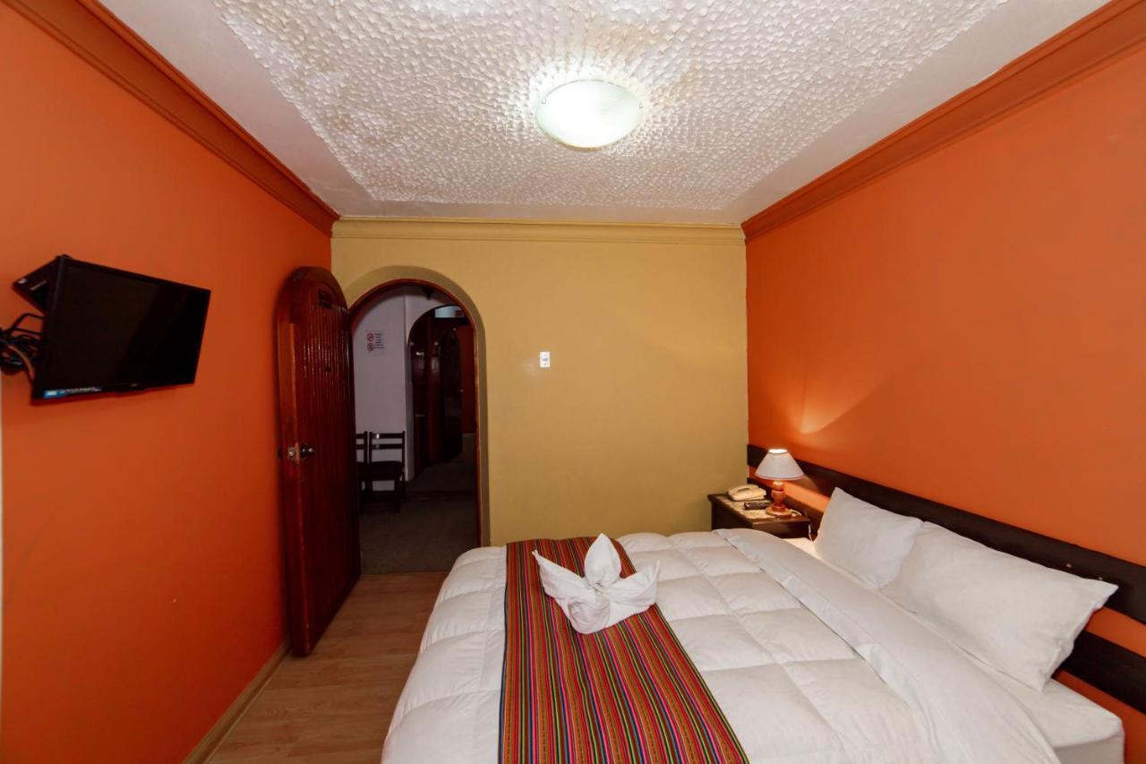 Carlos V Hotel Cusco Exterior photo
