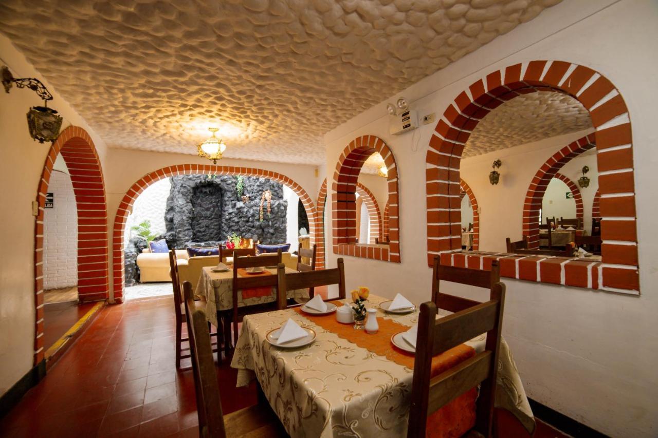 Carlos V Hotel Cusco Exterior photo